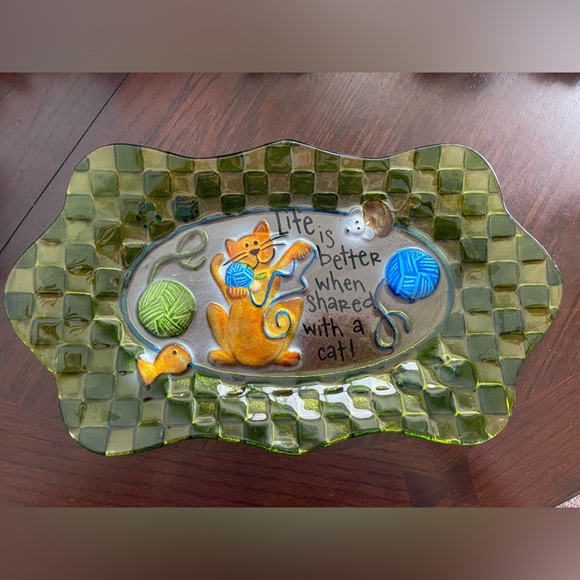 Cat Platter “Life is Better When Shared with a Cat!" Reverse Painted Green Glass - Picture 3 of 8
